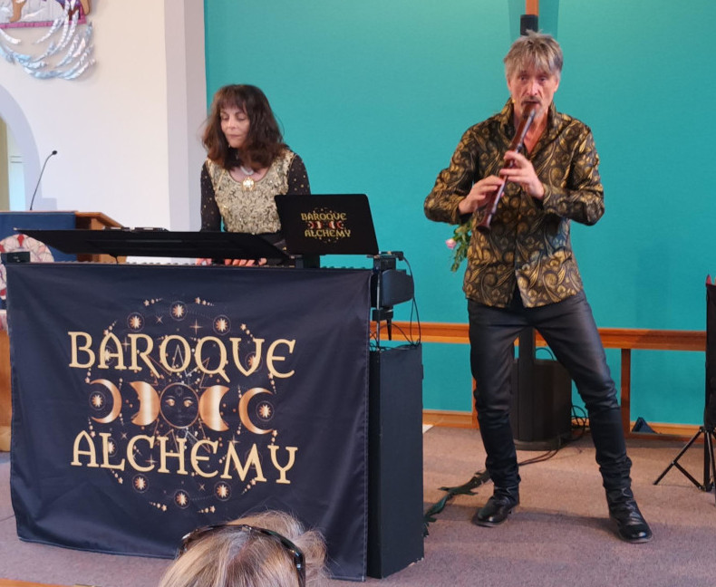 Baroque Alchemy playing their Golden Thread programme